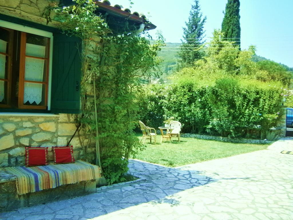 Villa Frias Asprogerakata 部屋 写真