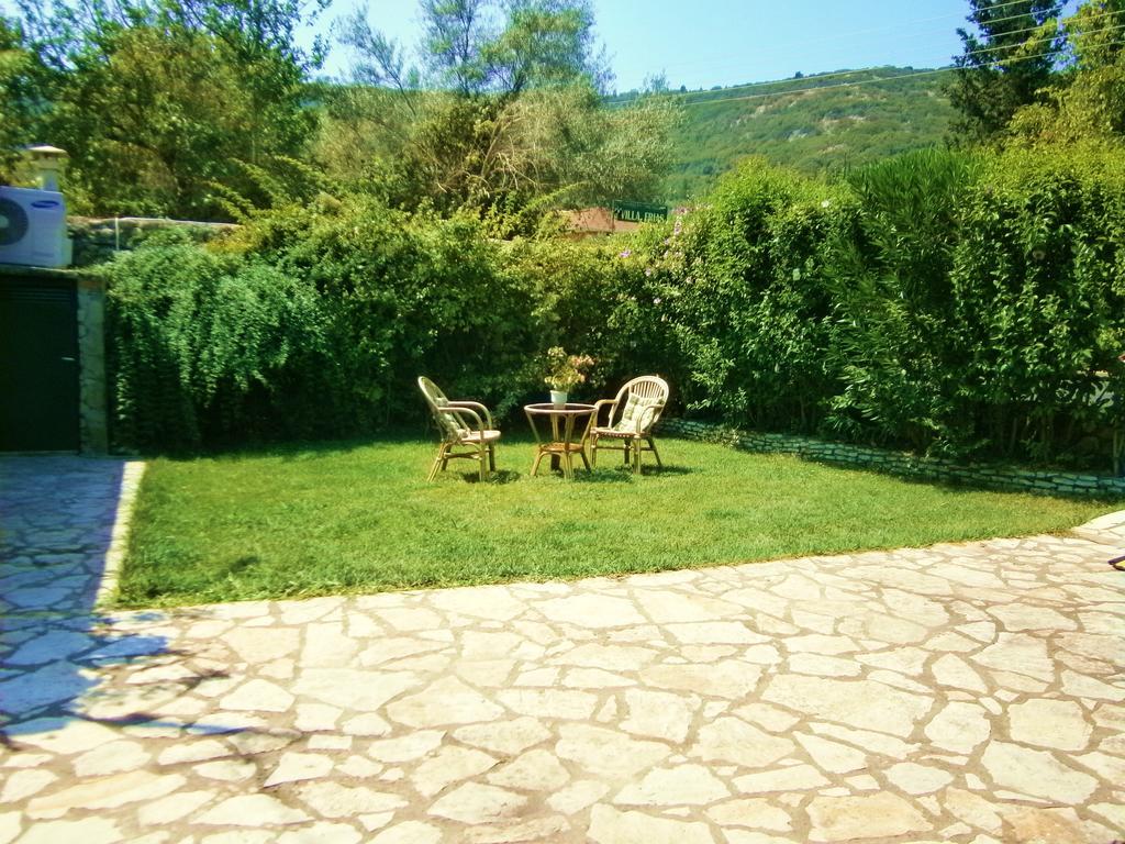 Villa Frias Asprogerakata 部屋 写真