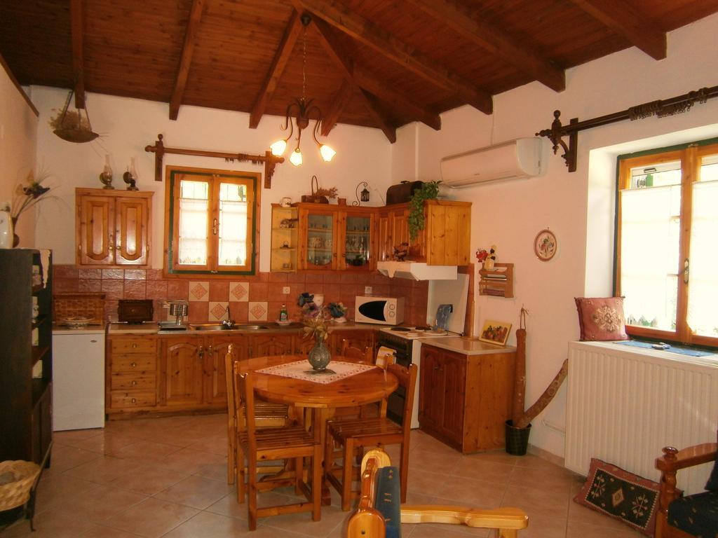 Villa Frias Asprogerakata 部屋 写真