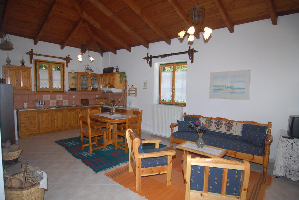 Villa Frias Asprogerakata 部屋 写真